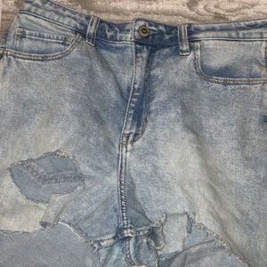 light wash jean shorts